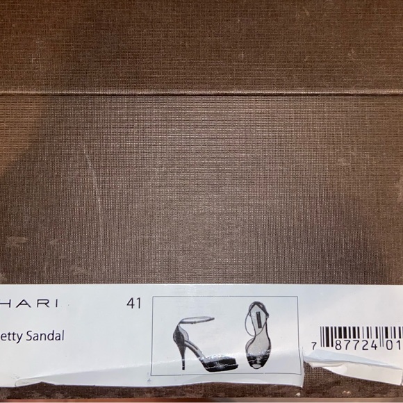 NWT Elie Tahari Betty Sandal Black Snake size 10 US.                 (Q) - Picture 13 of 13